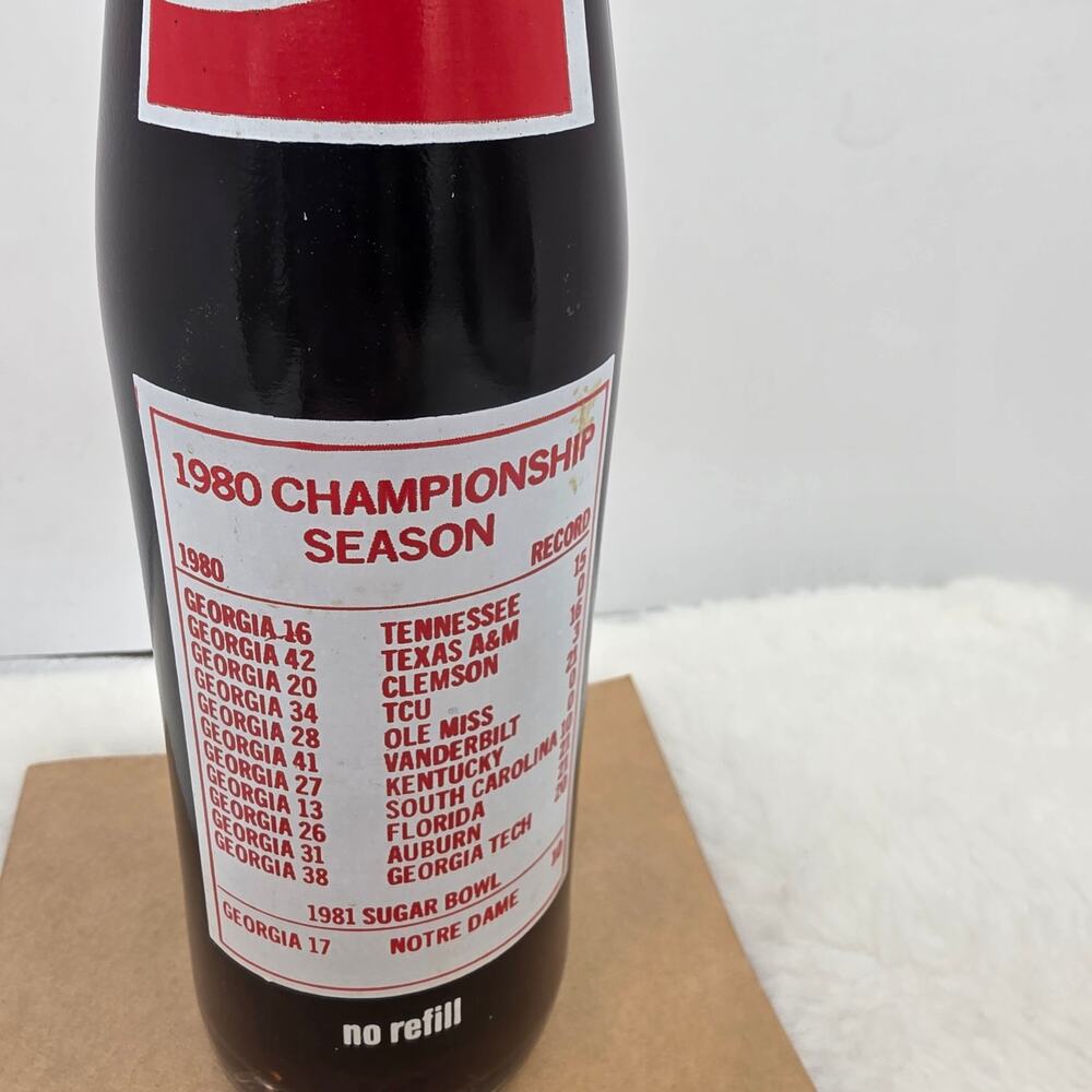 COCA-COLA 1980 National Campions Coke & Bulldogs #1 Bottle Georgia Vintage Read